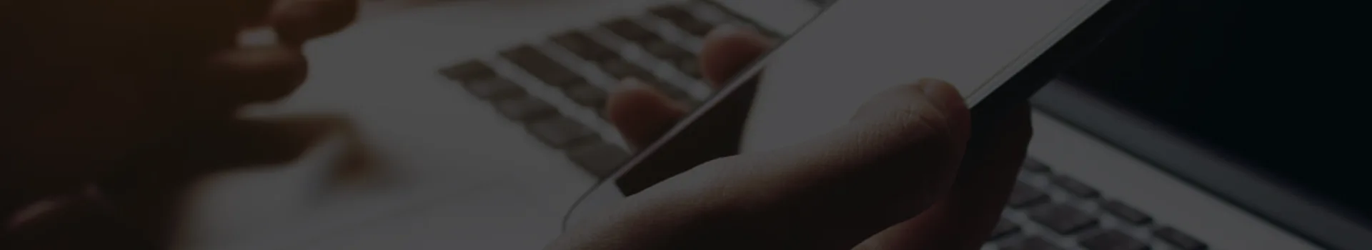 ຕິດຕໍ່ພວກເຮົາ